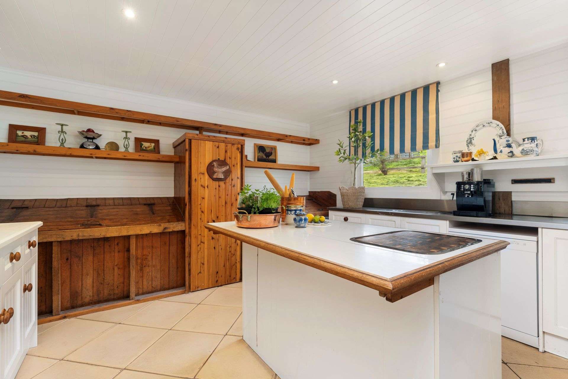 185 Jingellic Road, Holbrook For Sale by Farmbuy.com - image 15