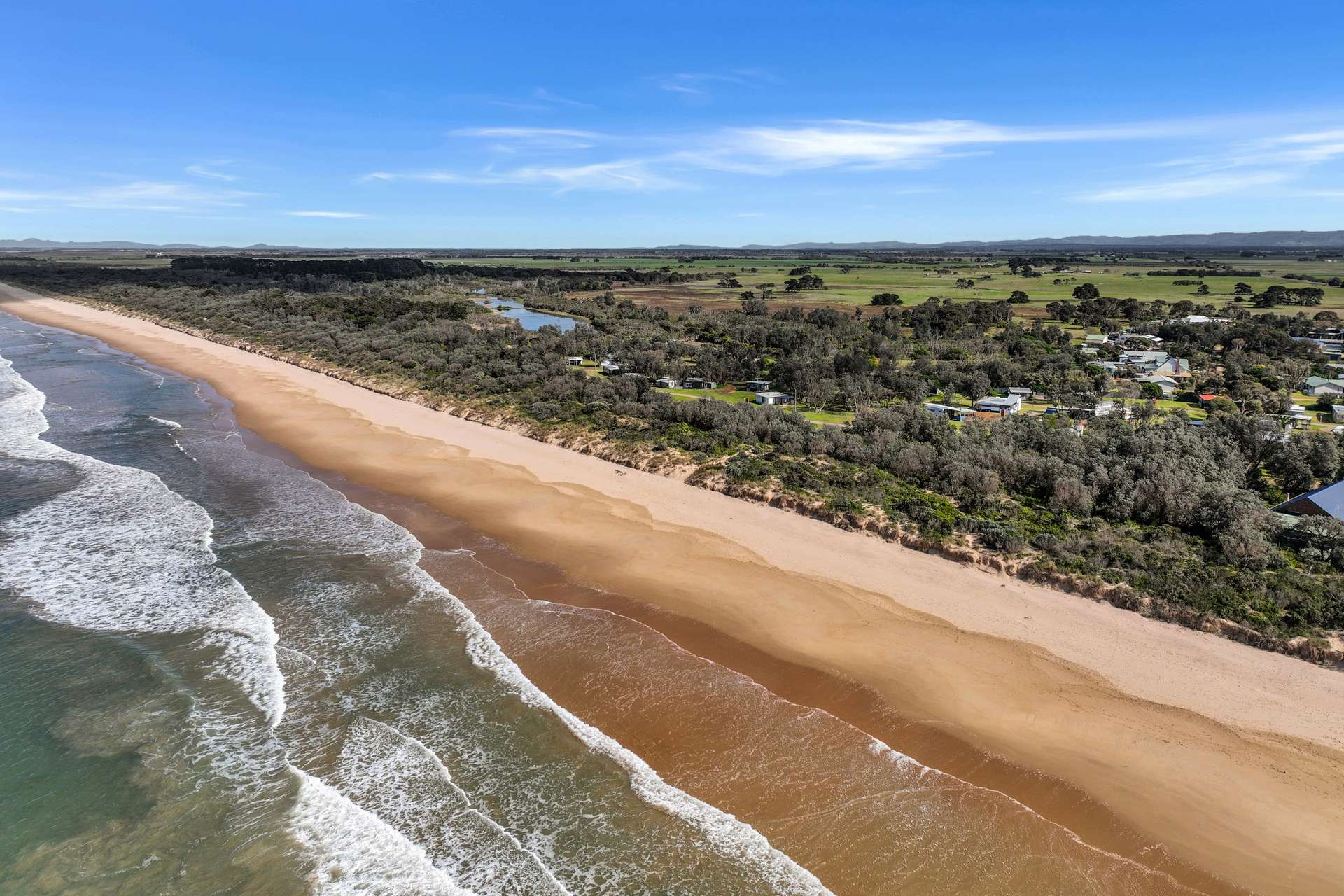 13 Panorama Drive, Woodside Beach For Sale by Farmbuy.com - image 3