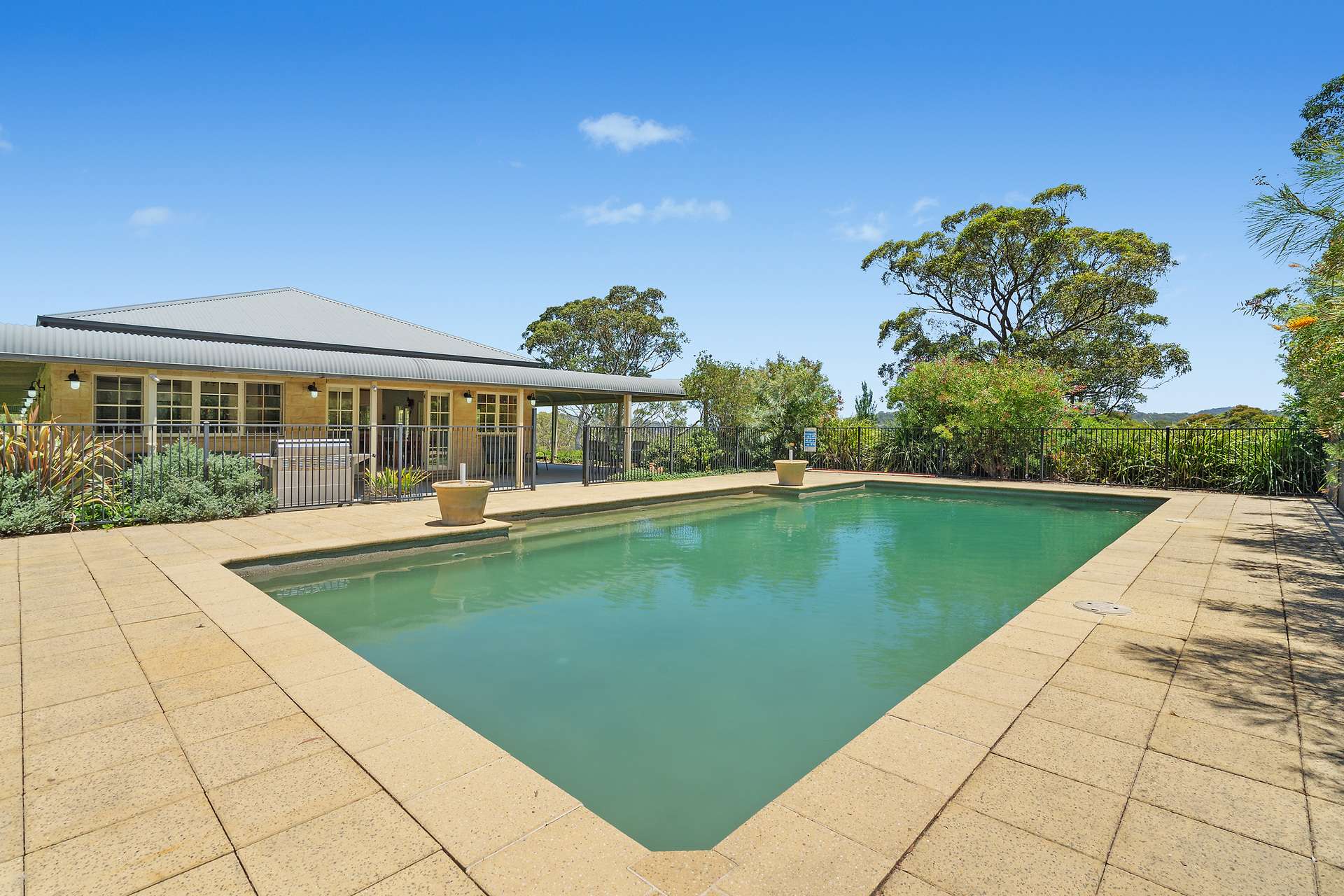 101 Pacific Highway, Mount White For Sale by Farmbuy.com - image 4
