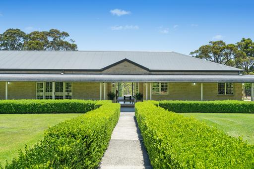 101 Pacific Highway, Mount White NSW 2250