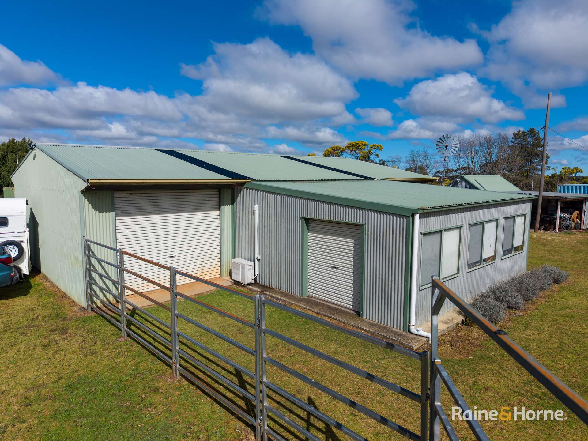 26 Tanglewood Road, Armidale For Sale by Farmbuy.com - image 17