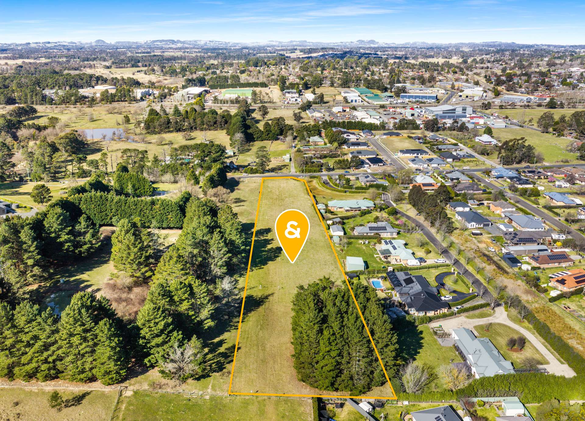 58 Beaconsfield Road, Moss Vale Auction by Farmbuy.com - image 3