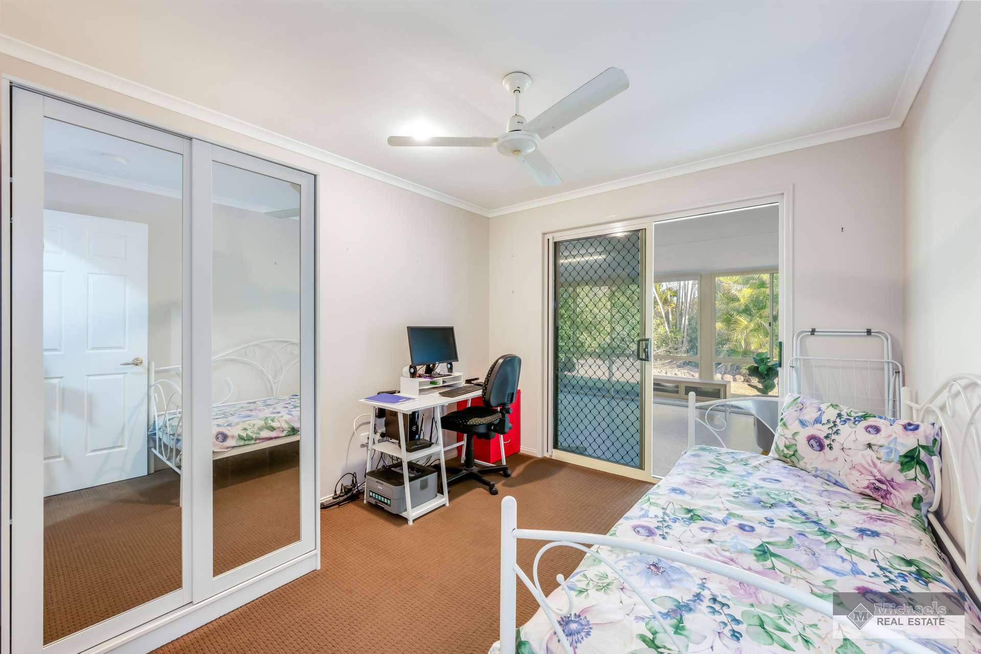201 Hawe Road, Electra For Sale by Farmbuy.com - image 14