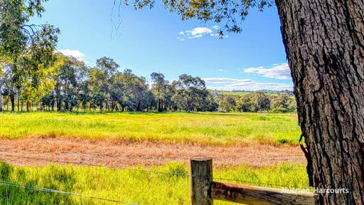 2 &lpar;Lot 201&rpar; Lefroy Street, Gingin WA 6503
