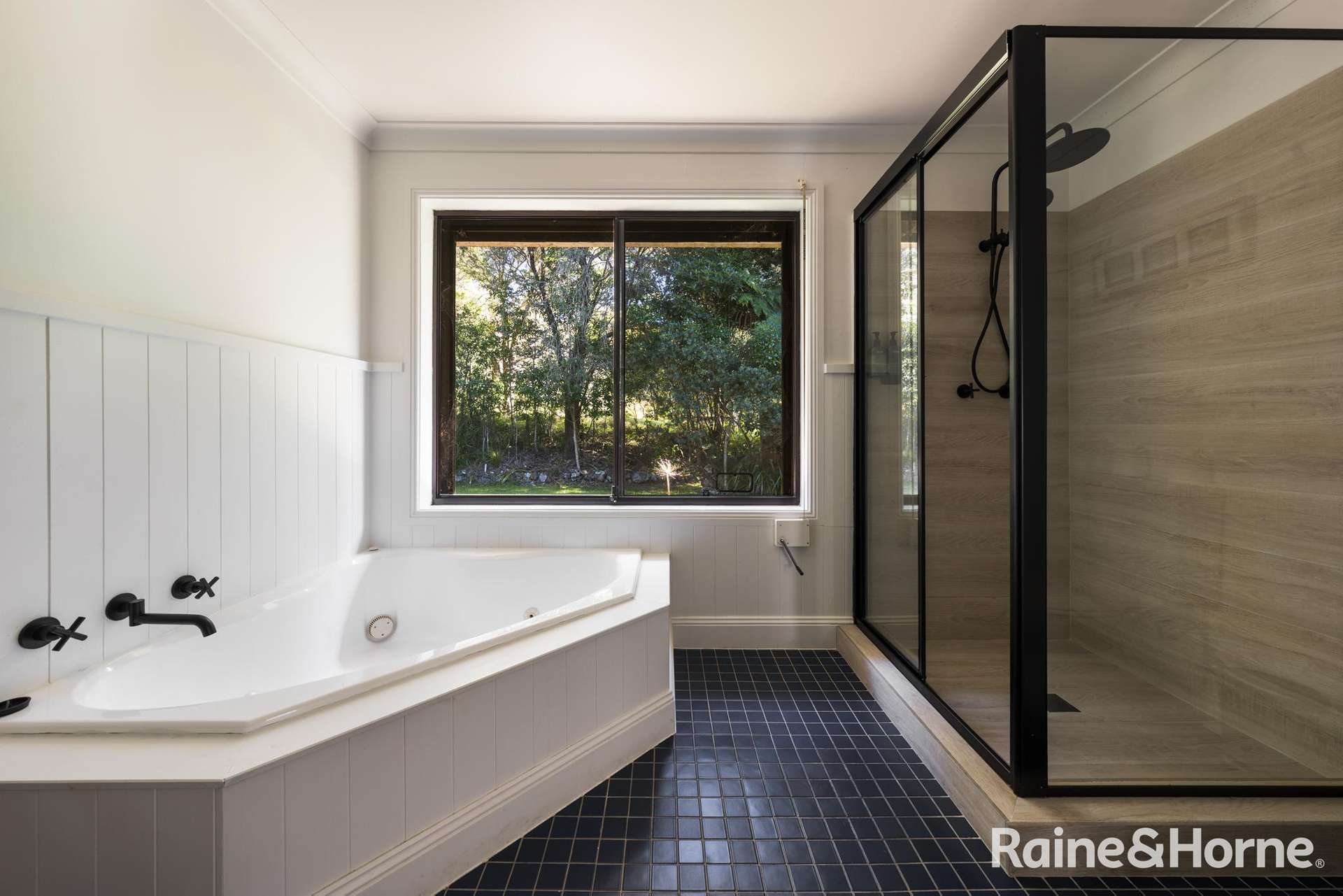 160 Connors Creek Road, Broughton Village For Sale by Farmbuy.com - image 16