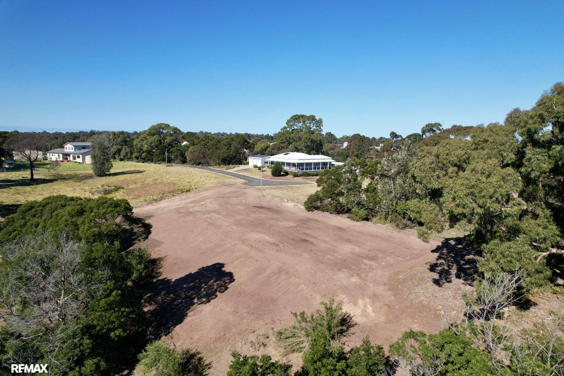 24 Matthew Avenue, Metung For Sale by Farmbuy.com - image 4