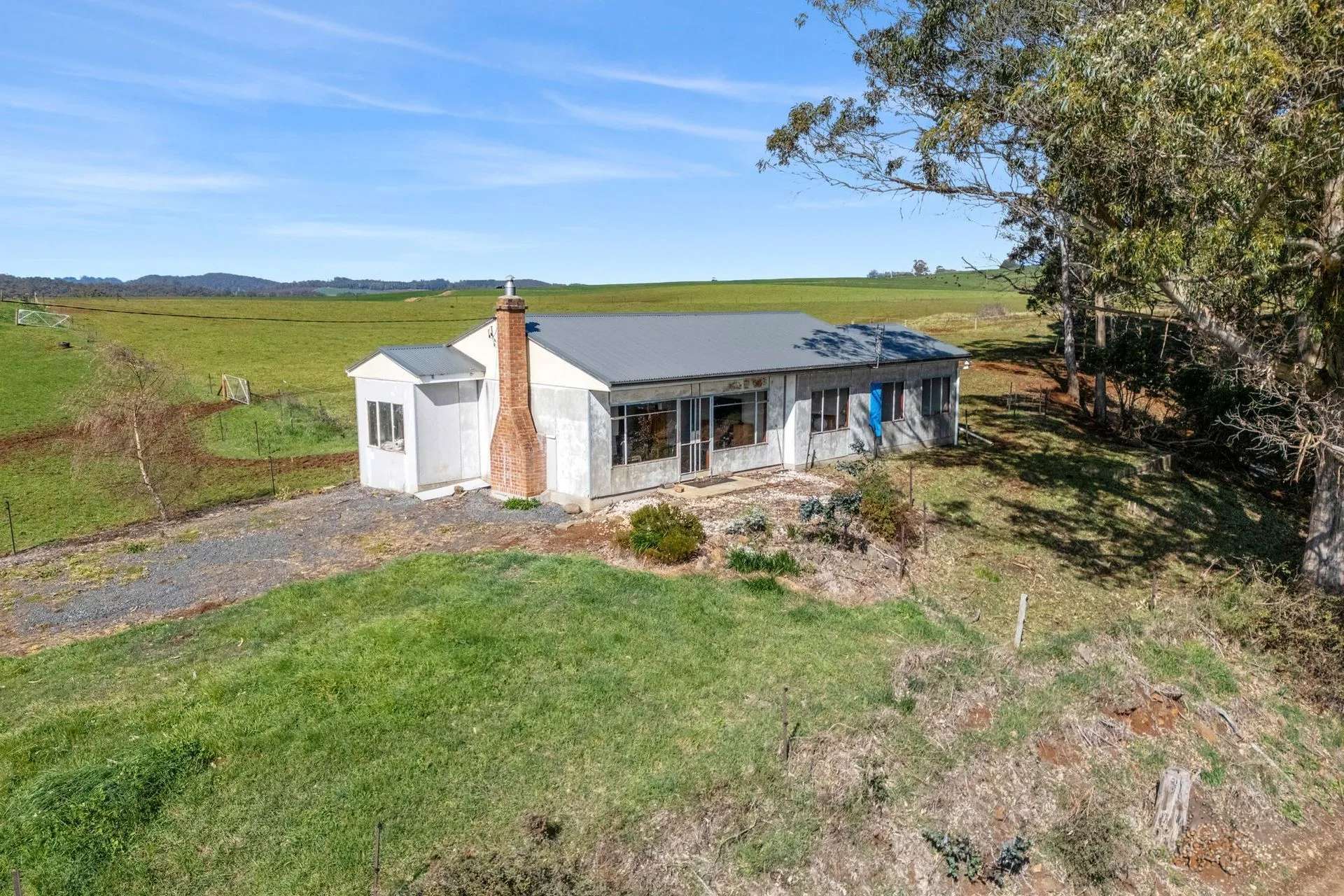 421 Murchison Highway, Somerset For Sale by Farmbuy.com - image 12
