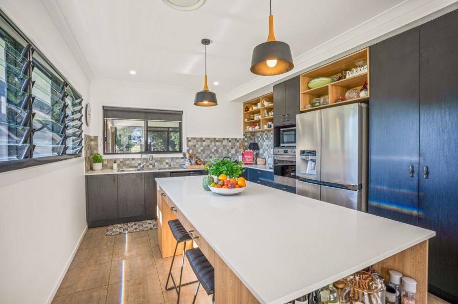 118 Silky Oak Drive, Nahrunda For Sale by Farmbuy.com - image 6
