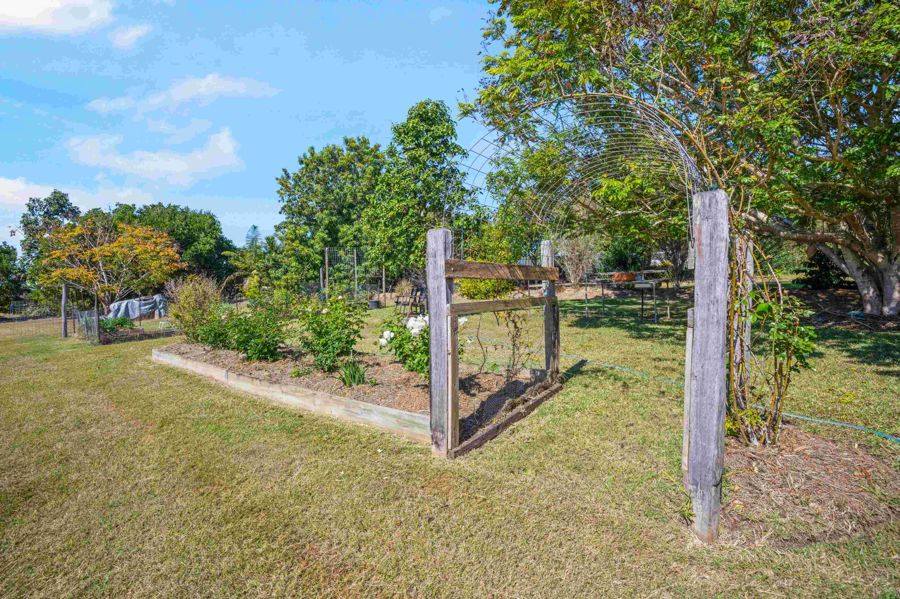 118 Silky Oak Drive, Nahrunda For Sale by Farmbuy.com - image 22