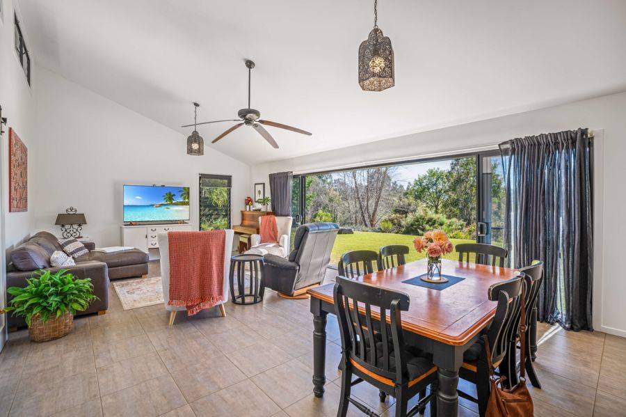 118 Silky Oak Drive, Nahrunda For Sale by Farmbuy.com - image 4