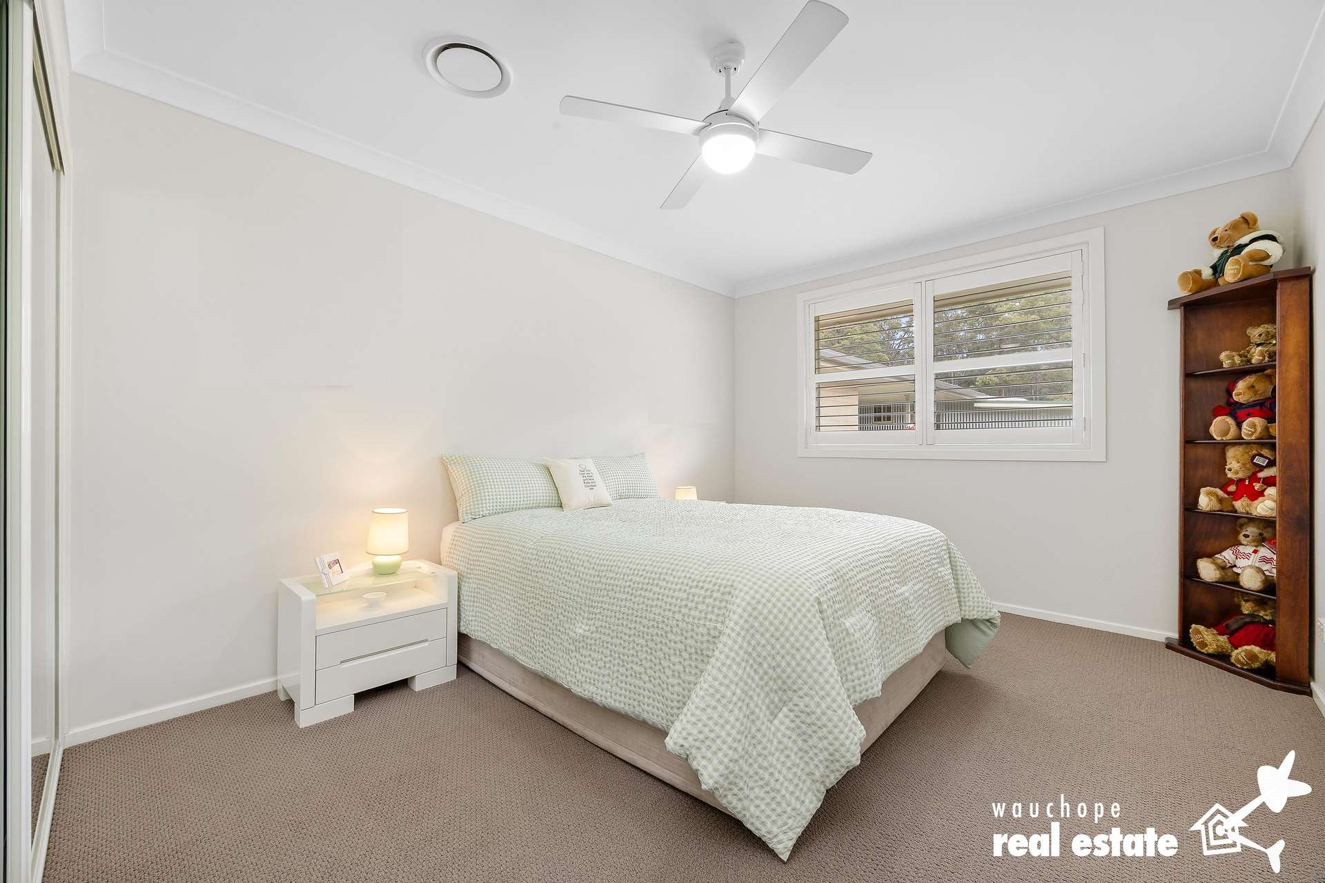 1 Moncrieff Close, King Creek For Sale by Farmbuy.com - image 11