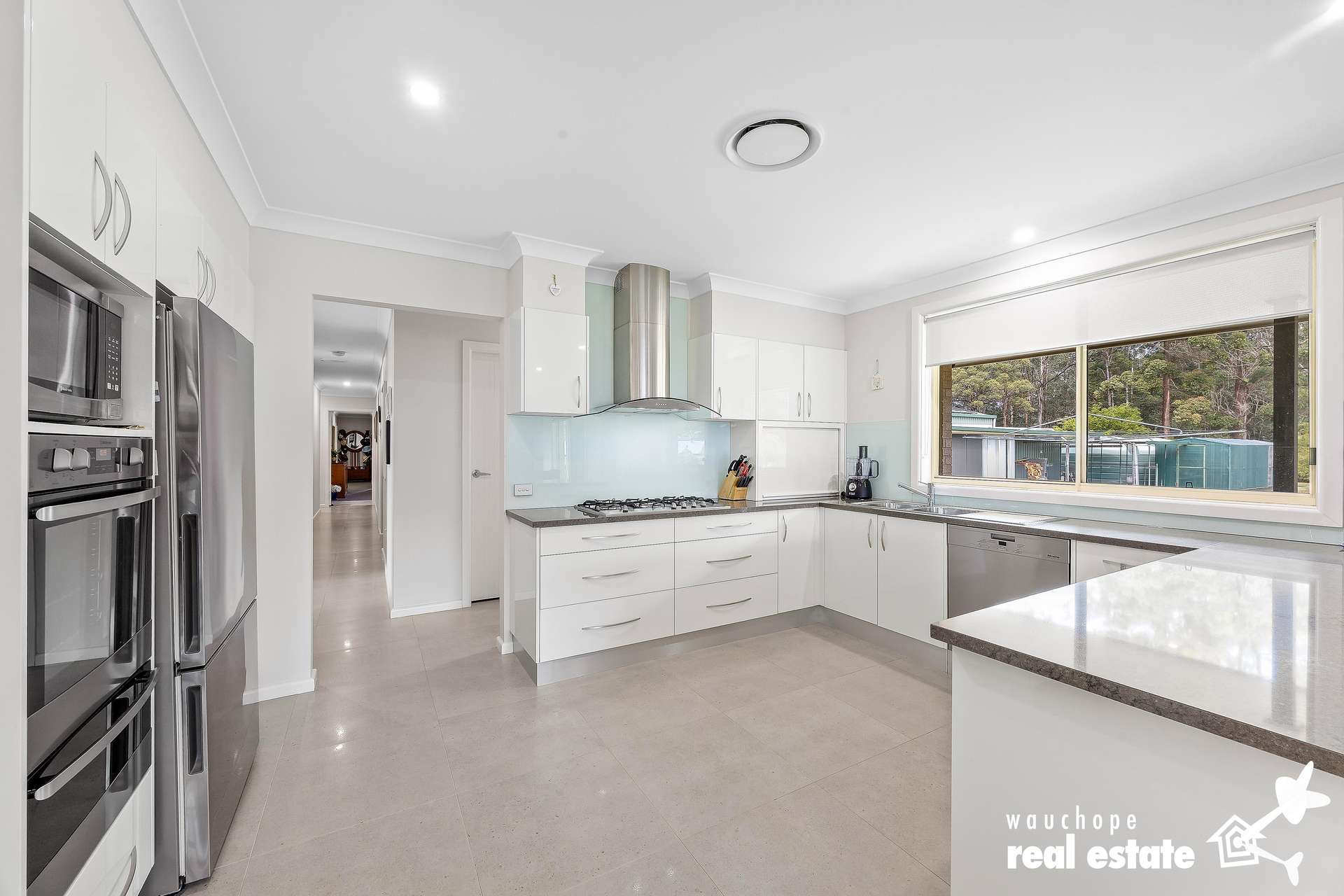 1 Moncrieff Close, King Creek For Sale by Farmbuy.com - image 6
