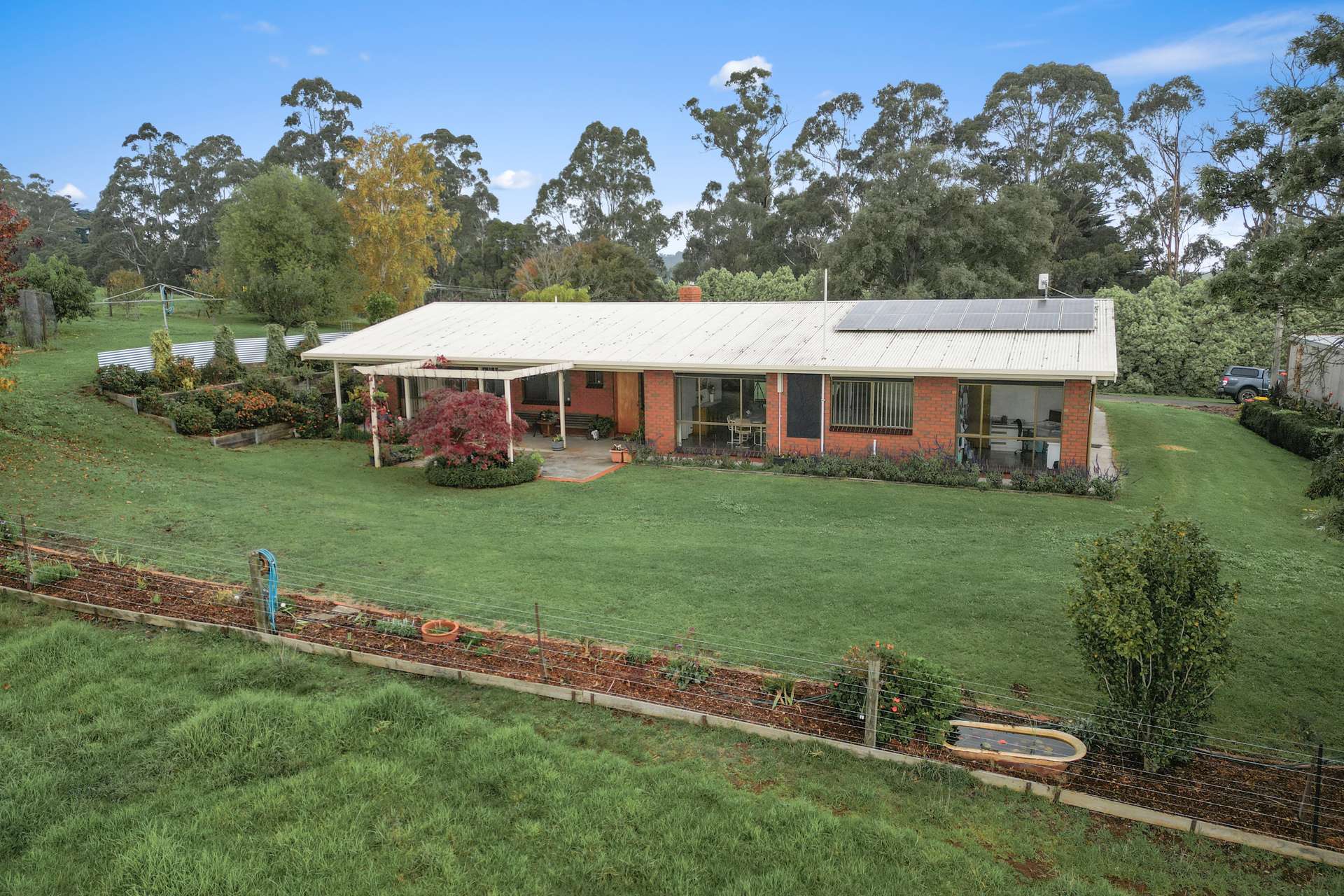 615 Old Sale Road, Drouin West For Sale by Farmbuy.com - image 18