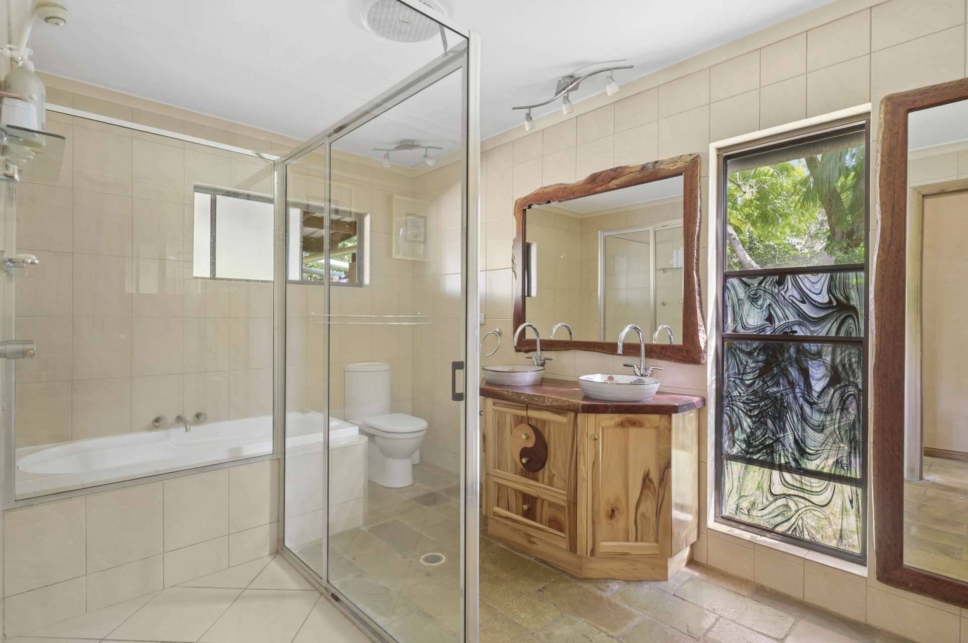 394 Wahpunga Lane, Kin Kin For Sale by Farmbuy.com - image 11