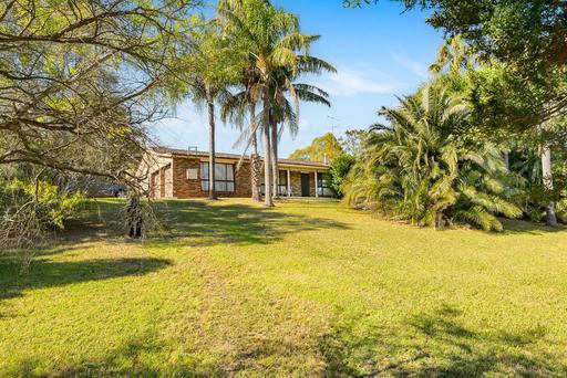 Farm For Sale - NSW - The Oaks - 2570 - Family Home on 5Acres (2.027Ha) – Prime Location Close to Town* 