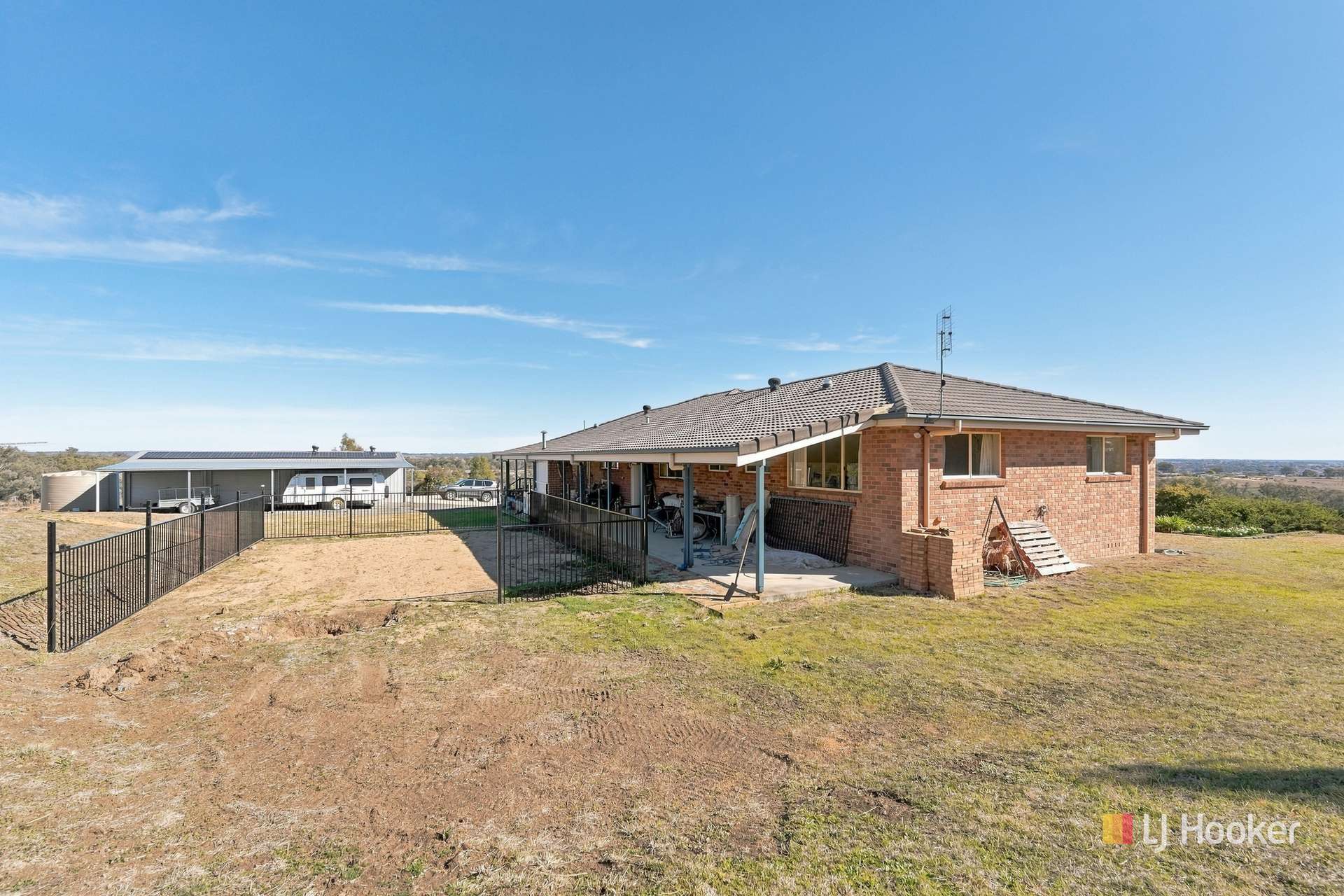 66 Doncaster Drive, Inverell For Sale by Farmbuy.com - image 24