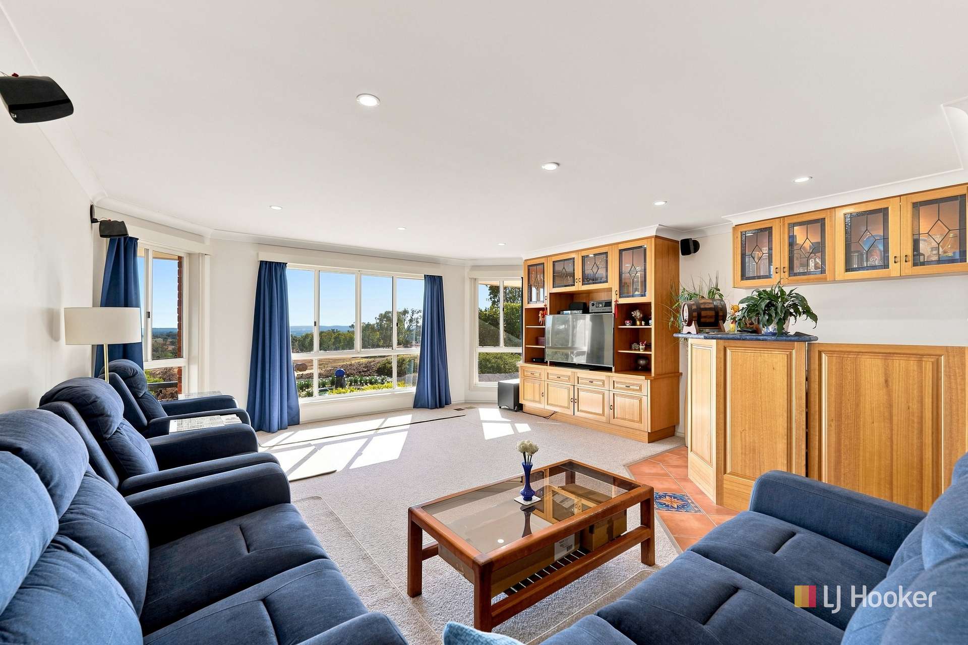 66 Doncaster Drive, Inverell For Sale by Farmbuy.com - image 7
