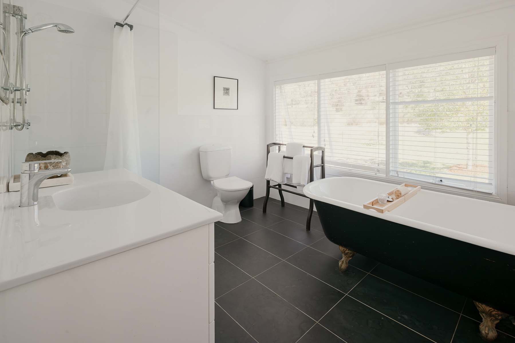 Larbert For Sale by Farmbuy.com - image 16