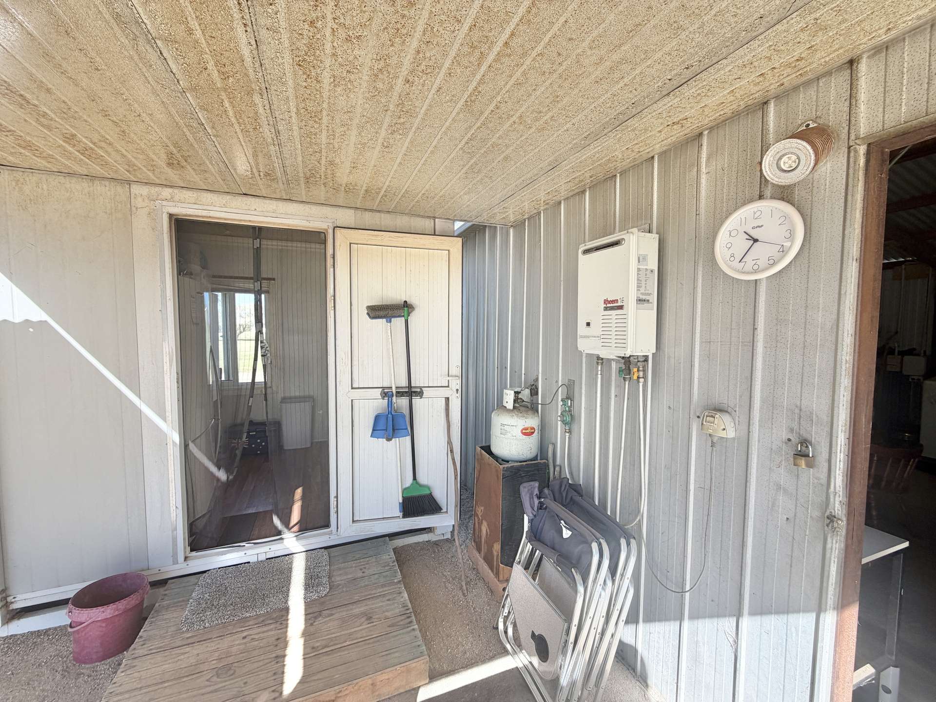 10 Williams Street, Bearii For Sale by Farmbuy.com - image 9