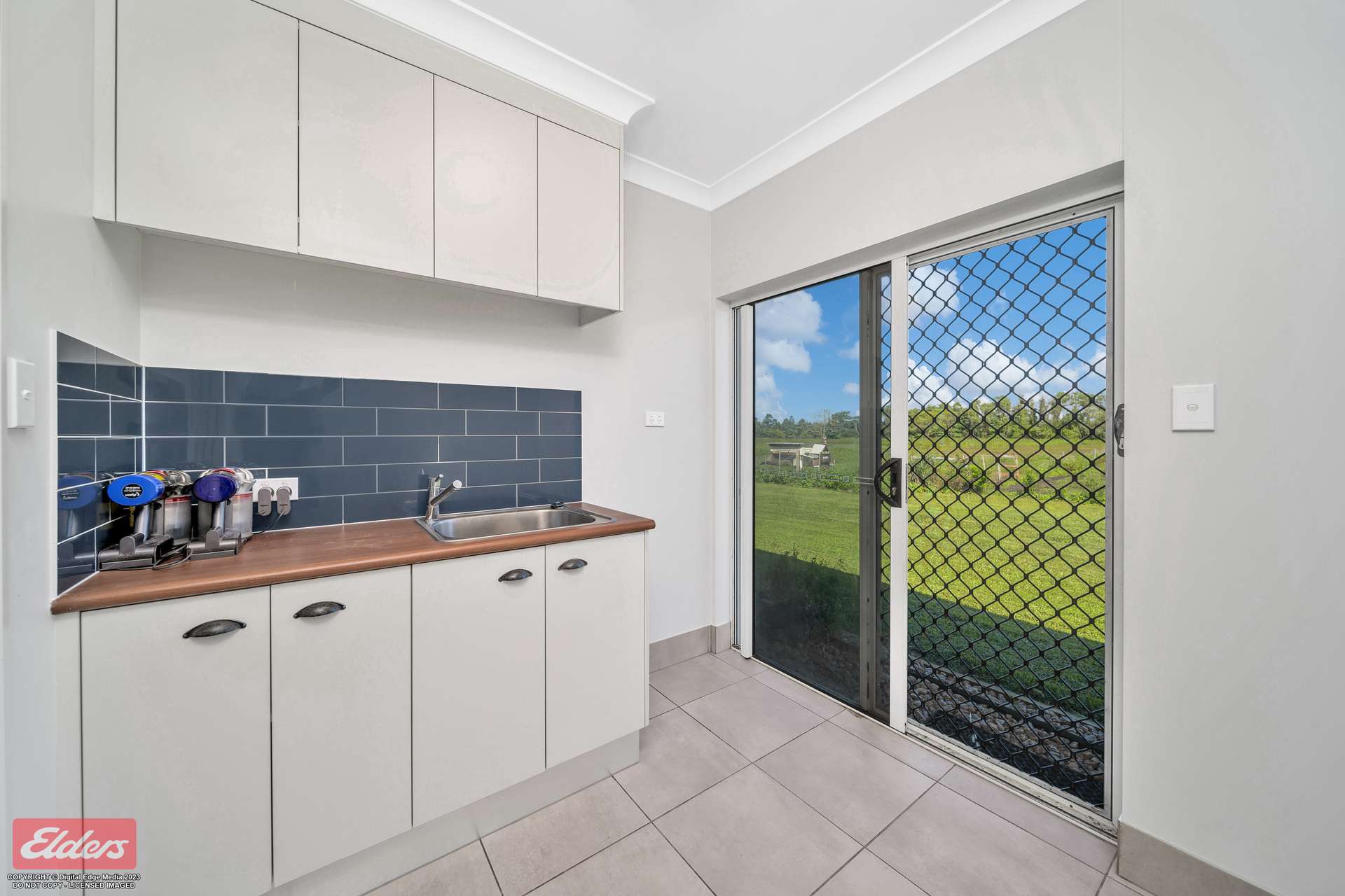 4 Scanlan Road, Tully For Sale by Farmbuy.com - image 22