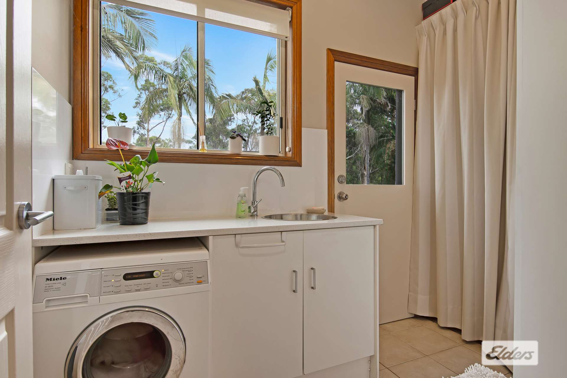 10 Highlands Avenue, Surf Beach For Sale by Farmbuy.com - image 15
