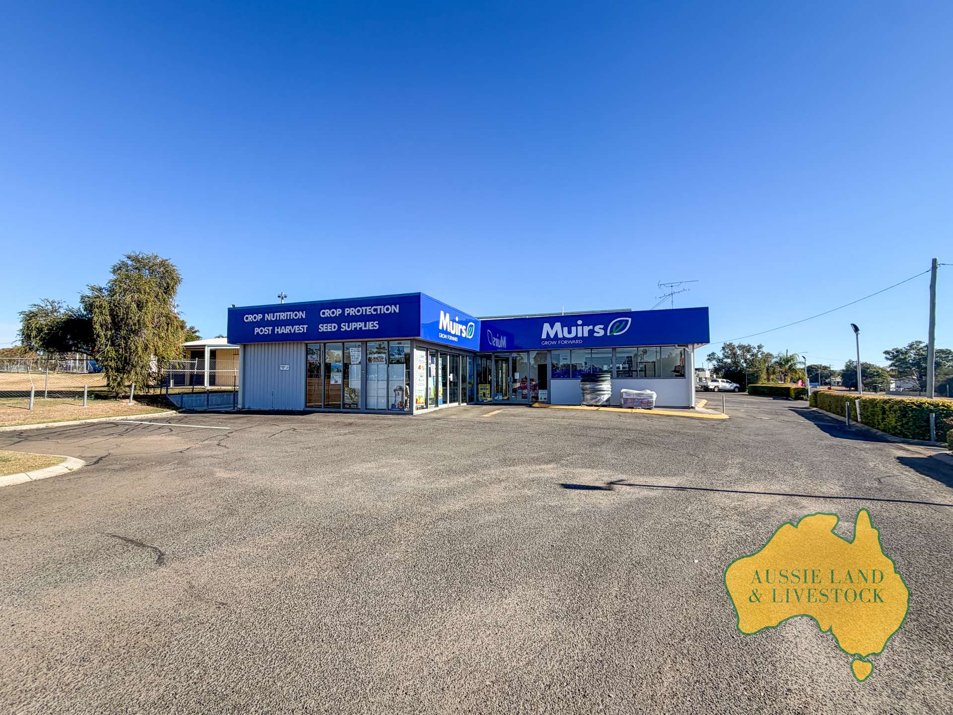 12 STRATHDEE STREET, Mundubbera For Sale by Farmbuy.com - image 9