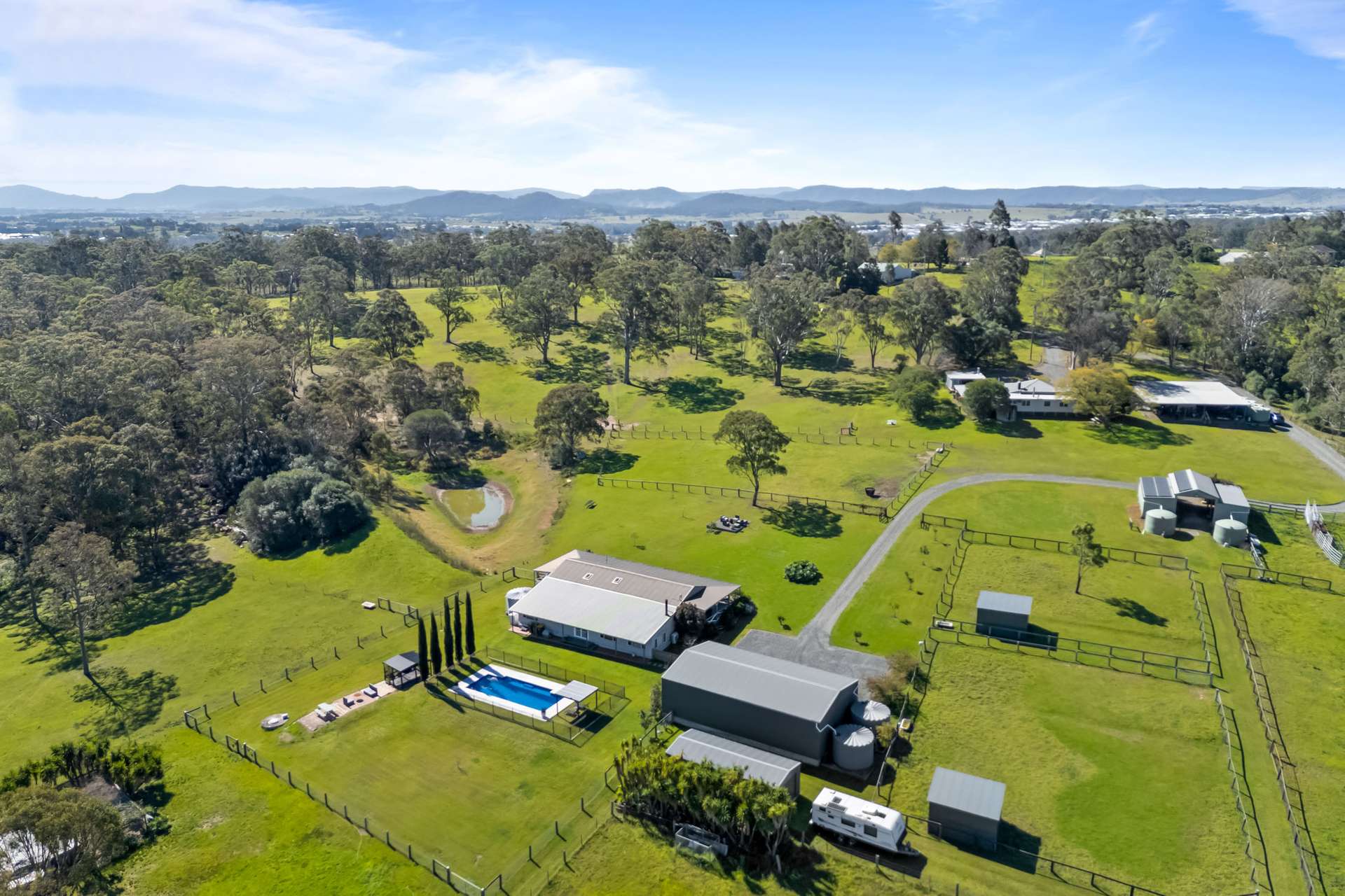 Lochinvar For Sale by Farmbuy.com - image 1