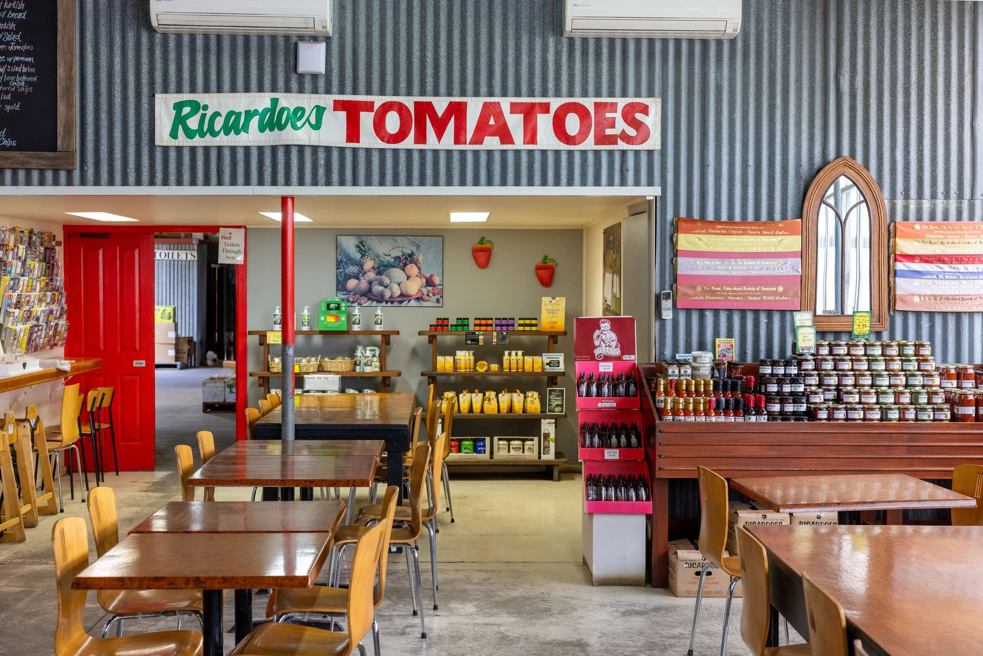 'Ricardoes Tomatoes' 221 Blackmans Point Road, Blackmans Point For Sale by Farmbuy.com - image 1