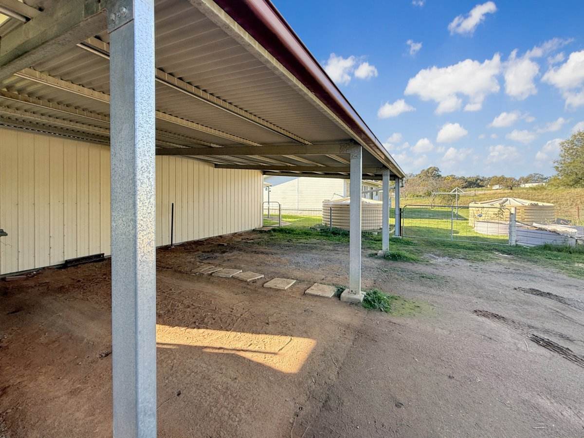 202 Pattersons Lane, Young For Sale by Farmbuy.com - image 21