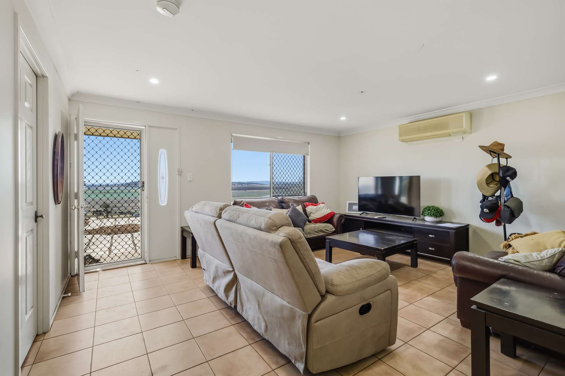 "Mountain Glen" Oakey Pittsworth Road, Oakey For Sale by Farmbuy.com - image 22