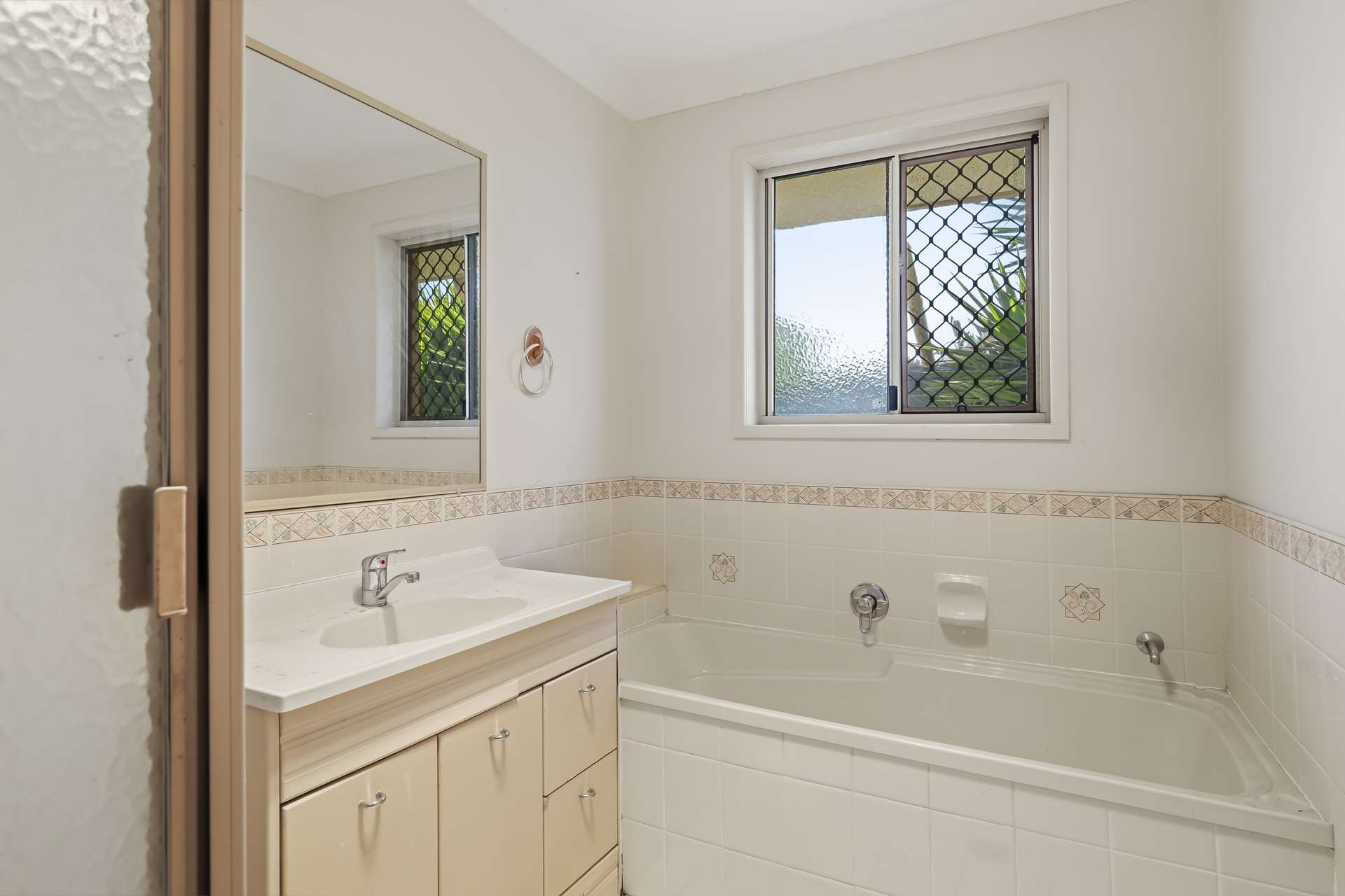 "Mountain Glen" Oakey Pittsworth Road, Oakey For Sale by Farmbuy.com - image 25
