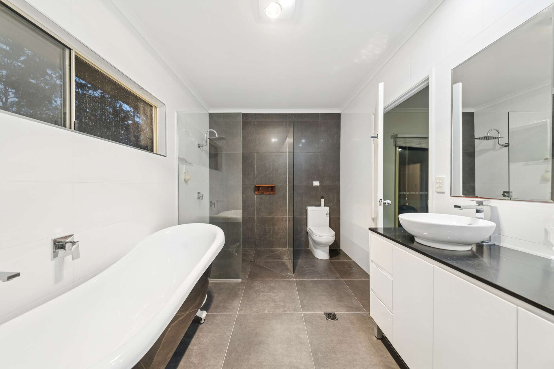 98 Kildeys Road, Cootharaba For Sale by Farmbuy.com - image 13