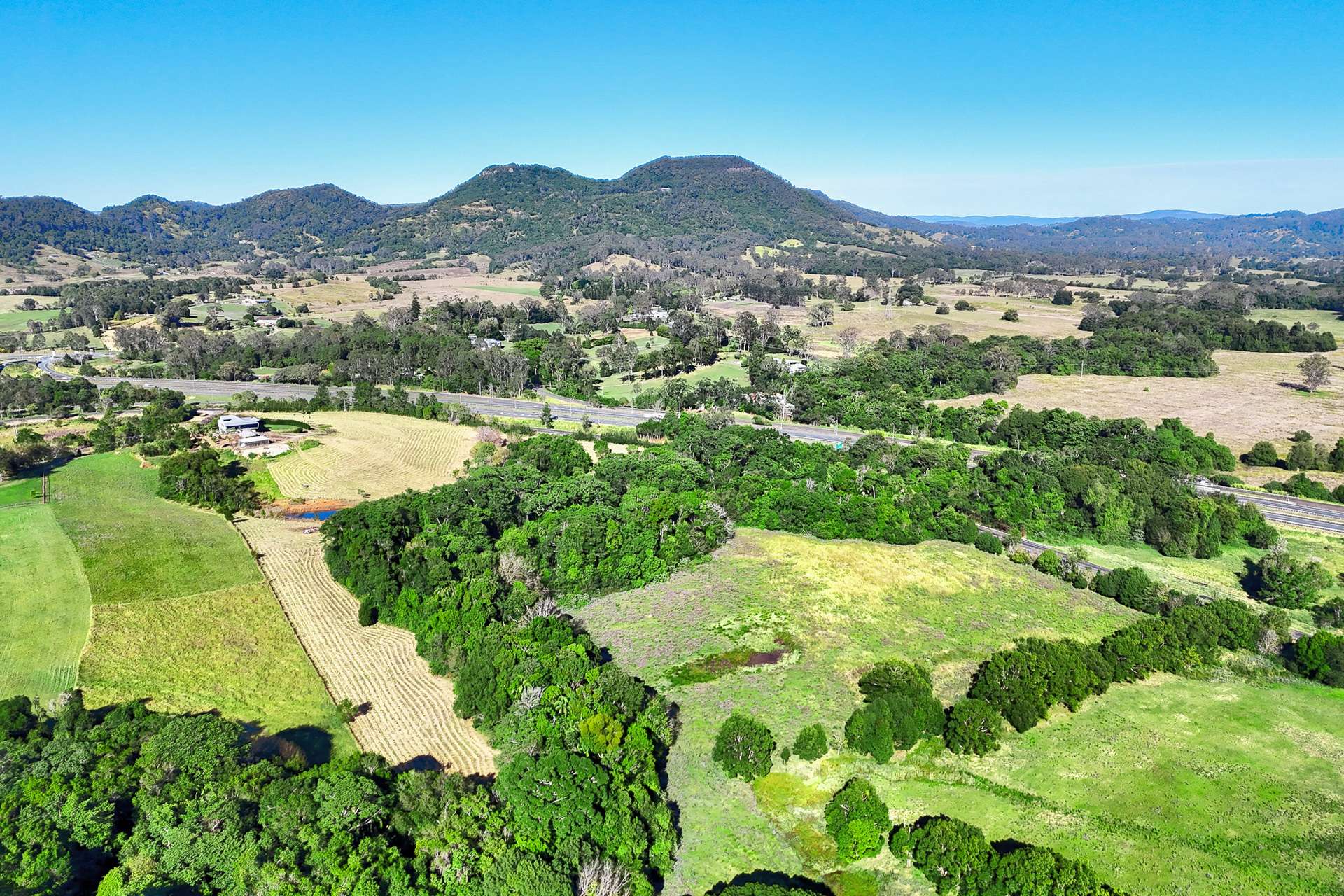 310 Memorial Drive, Eerwah Vale For Sale by Farmbuy.com - image 7