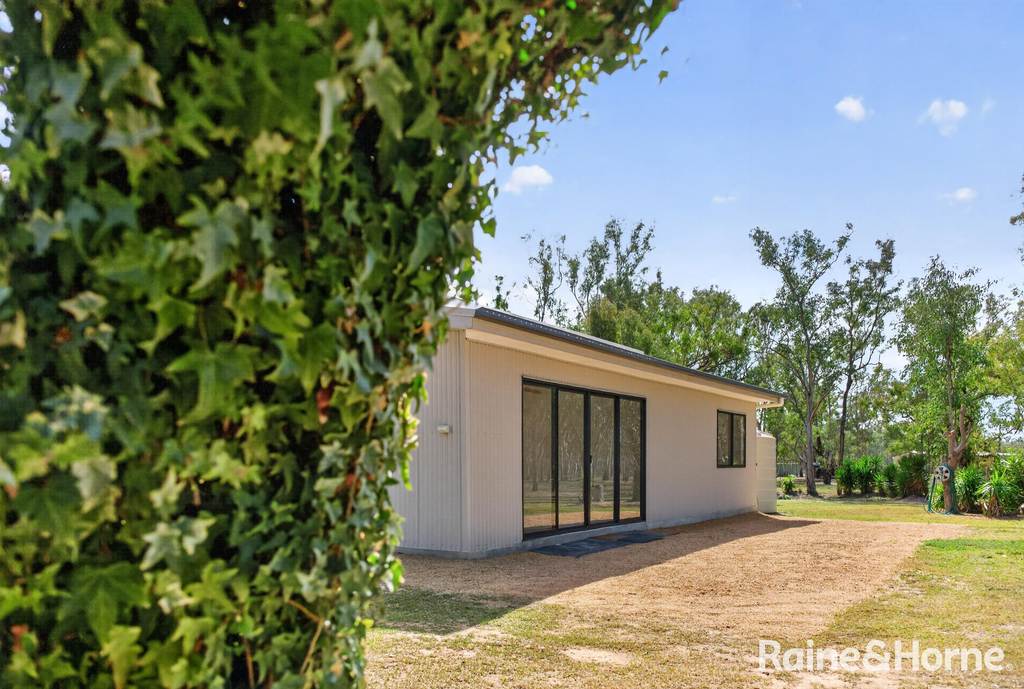 83 Ahern Lane, Pratten QLD 4370