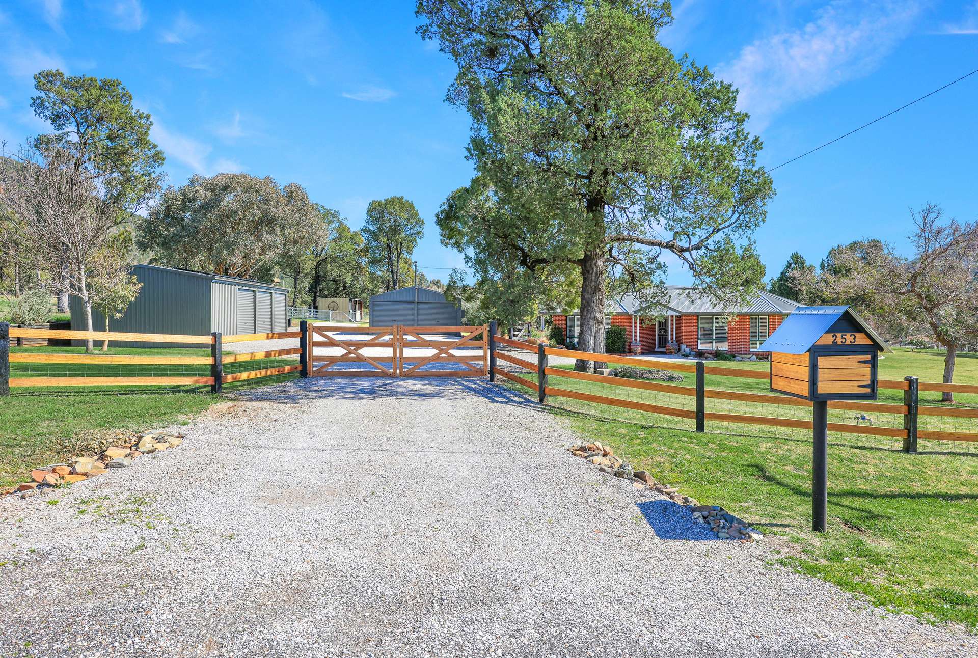 253 Catherine Way, Tamworth Auction by Farmbuy.com - image 2