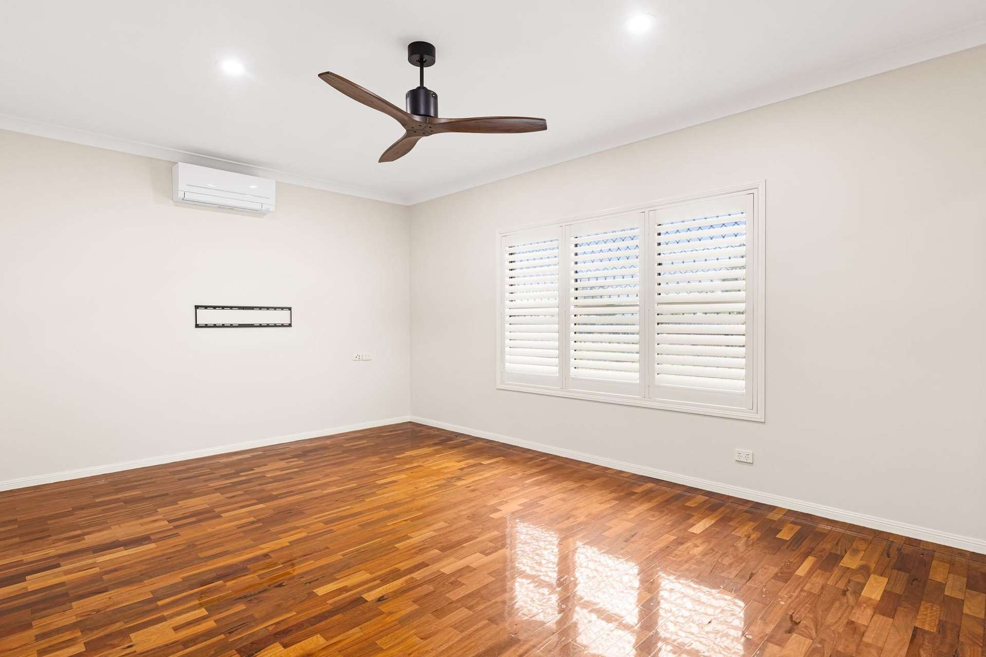 10 Stanley Parade, Highfields For Sale by Farmbuy.com - image 10