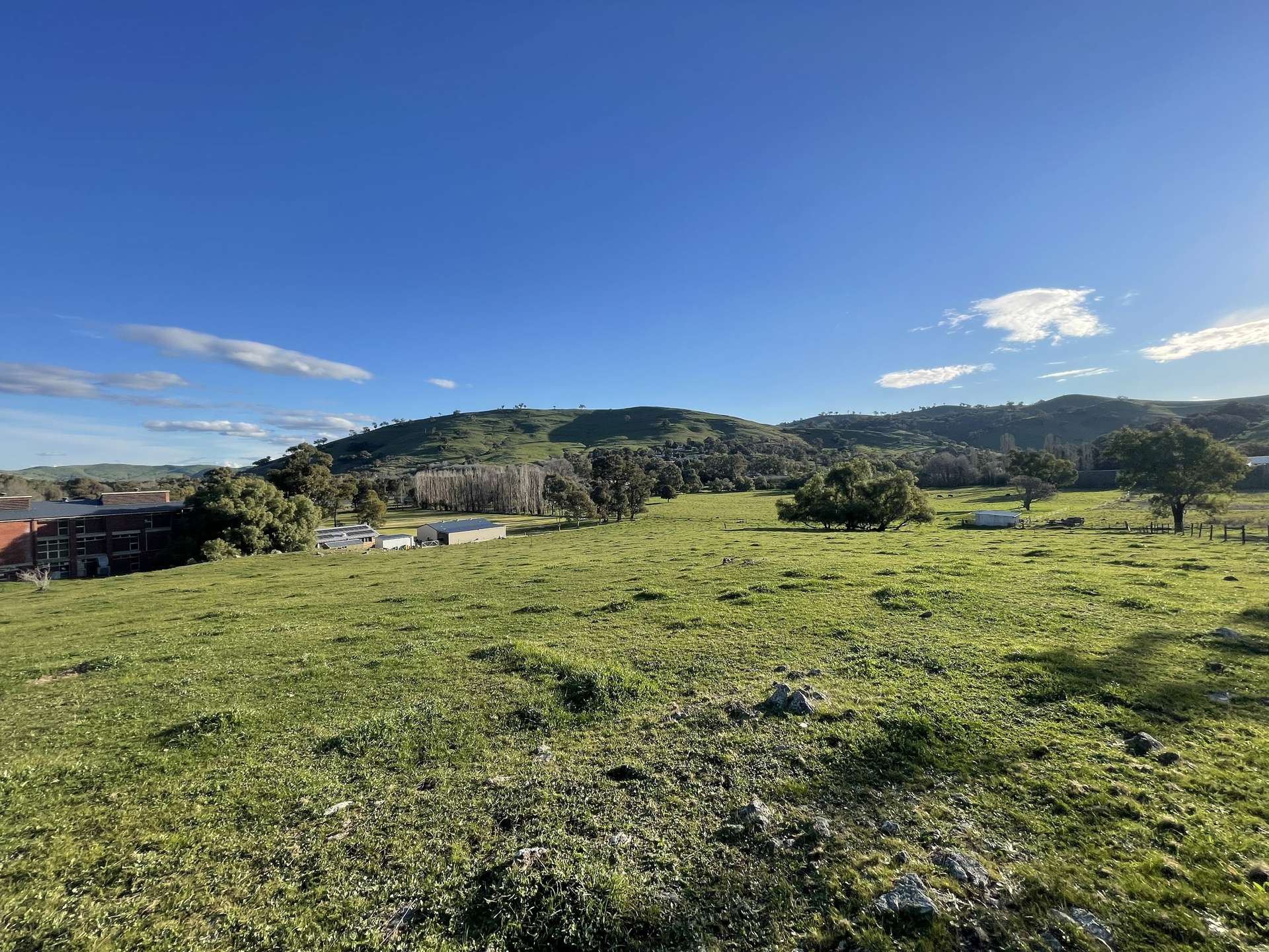 12 Nicholls Avenue, Gundagai For Sale by Farmbuy.com - image 25