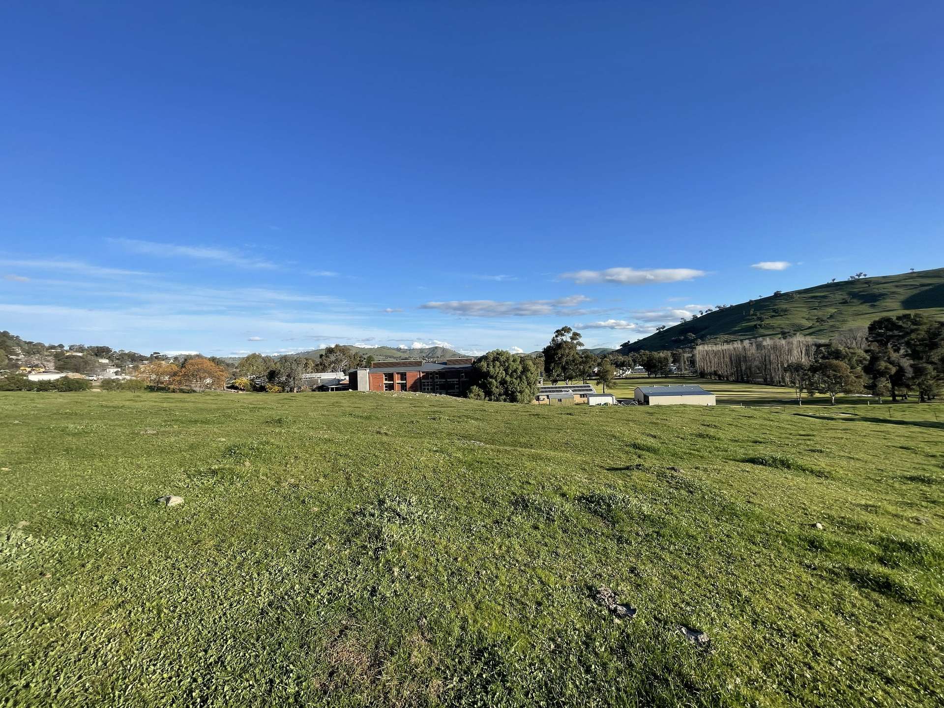 12 Nicholls Avenue, Gundagai For Sale by Farmbuy.com - image 23
