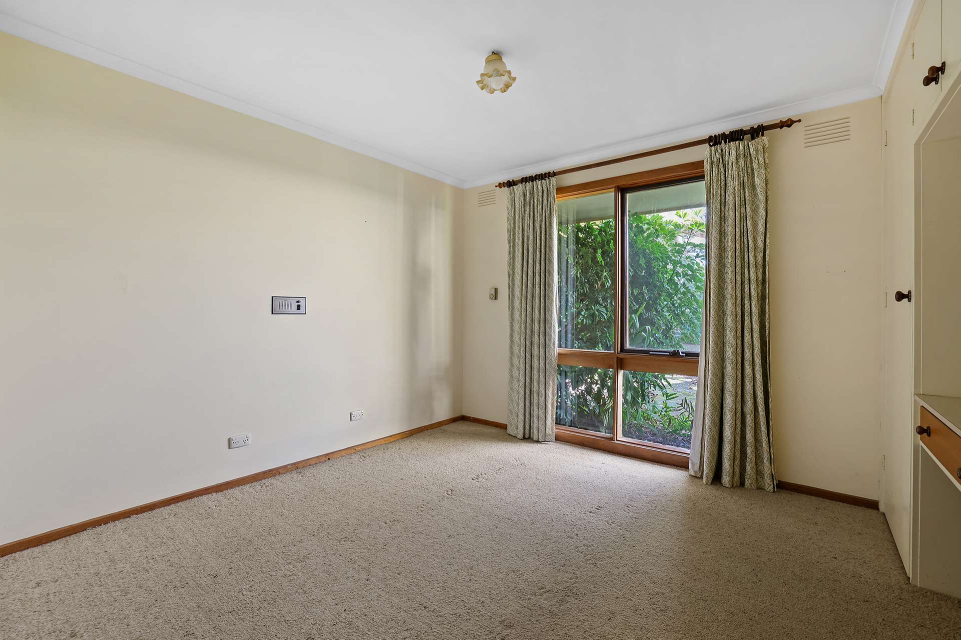 24-26 Waddell Road, Drouin For Sale by Farmbuy.com - image 10