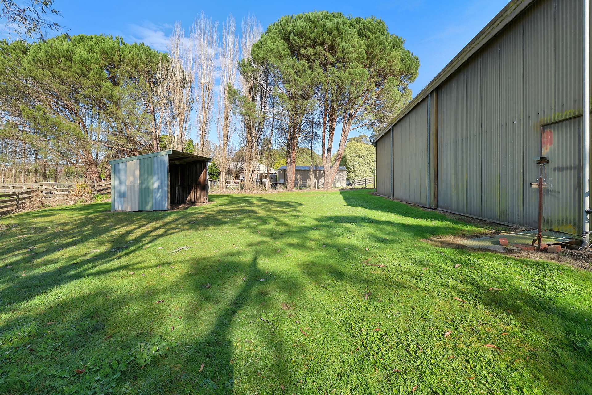 24-26 Waddell Road, Drouin For Sale by Farmbuy.com - image 22