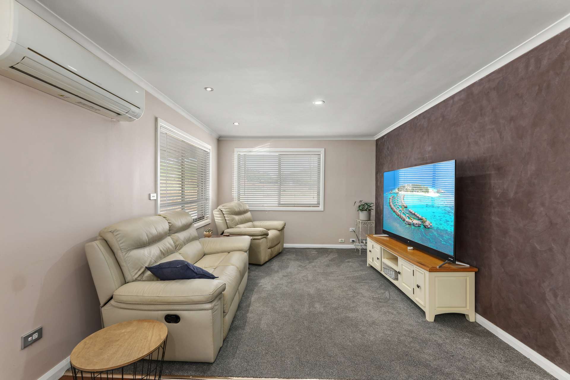 "The Oaks" 4 Magnesite Rd, Tamworth For Sale by Farmbuy.com - image 15