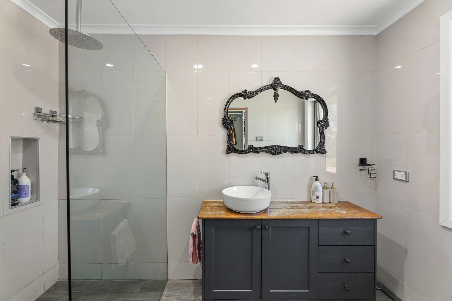 "The Oaks" 4 Magnesite Rd, Tamworth For Sale by Farmbuy.com - image 20