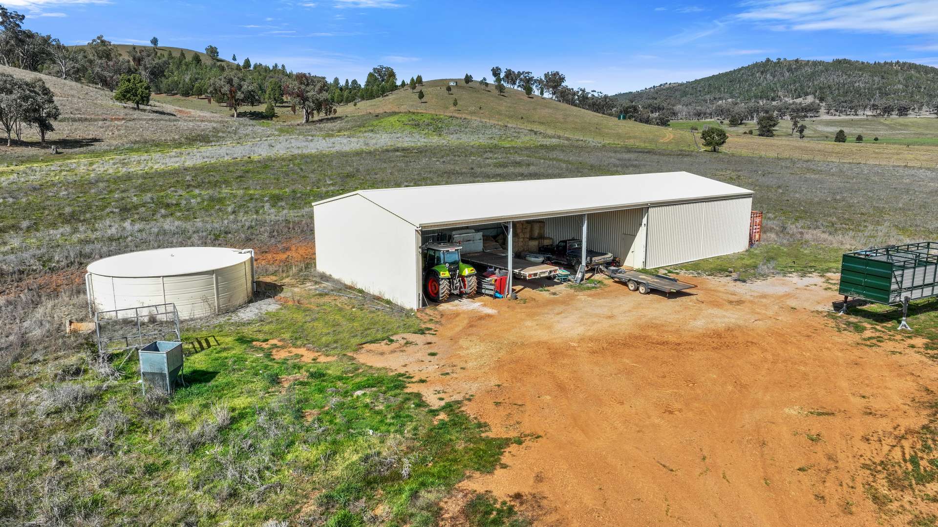 "The Oaks" 4 Magnesite Rd, Tamworth For Sale by Farmbuy.com - image 8