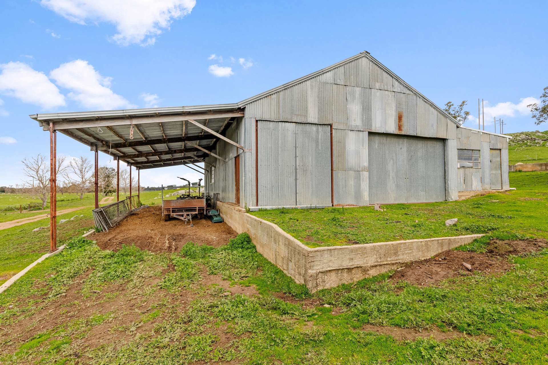 447 Oura Road, Wagga Wagga Auction by Farmbuy.com - image 29