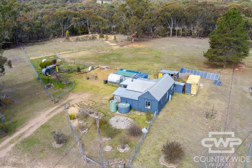 Farm For Sale - NSW - Emmaville - 2371 - Charming Country Cottage 