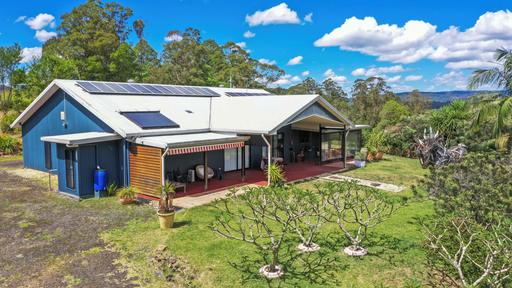 Farm For Sale - NSW - Nimbin - 2480 - UNIQUE RETREAT WITH MAGNIFICENT VIEWS 