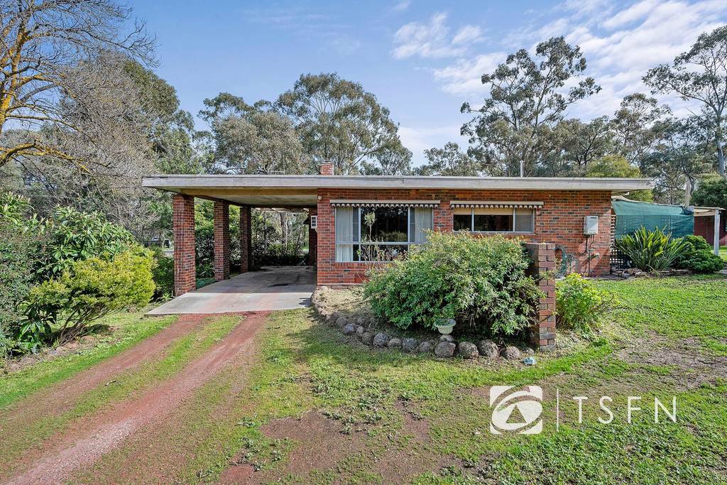 204 Sailors Gully Road, Sailors Gully VIC 3556