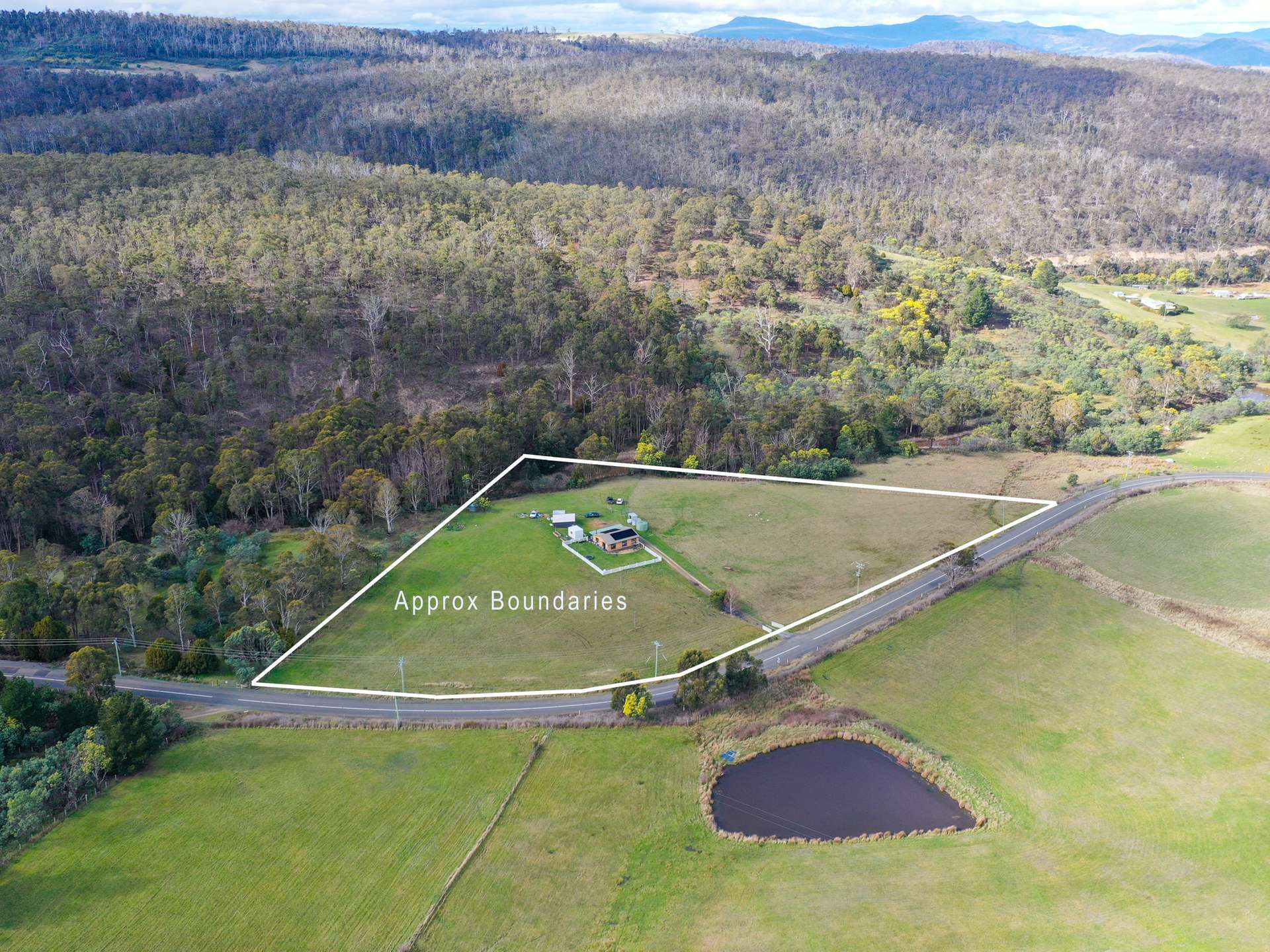 418 Ellendale Road, Fentonbury For Sale by Farmbuy.com - image 1