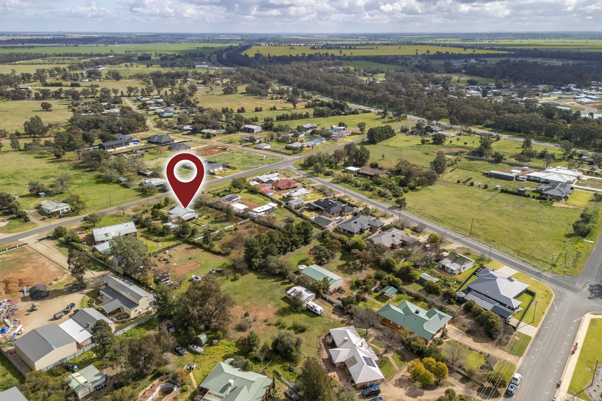 39 Iverach Street, Coolamon For Sale by Farmbuy.com - image 25