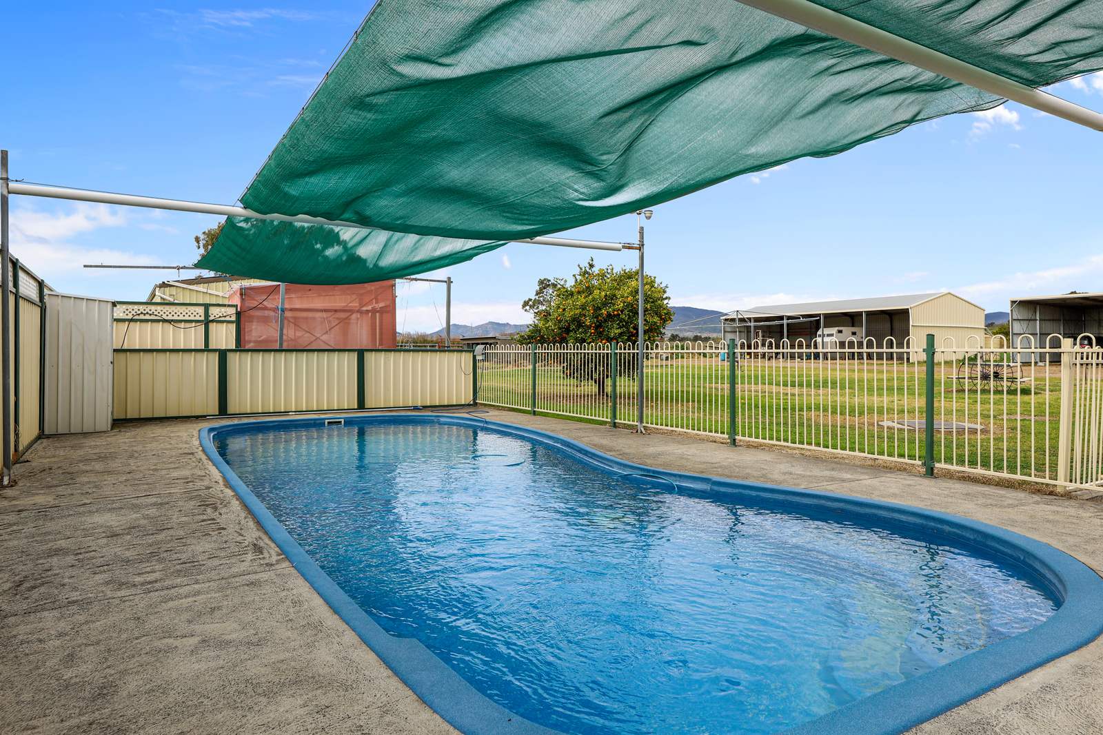 1370 New England Highway, Aberdeen For Sale by Farmbuy.com - image 11